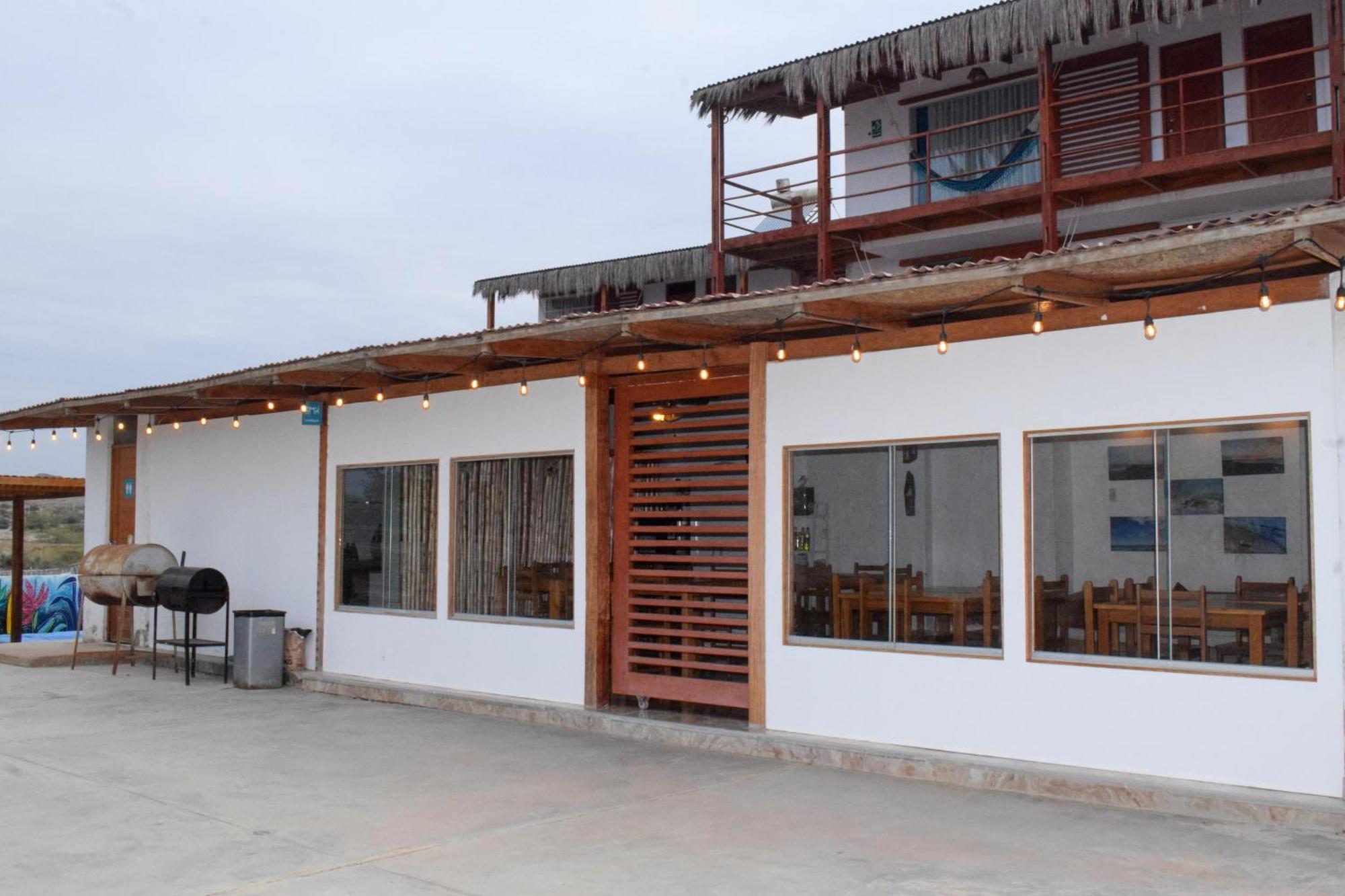 Mangata Hotel Lobitos Kültér fotó